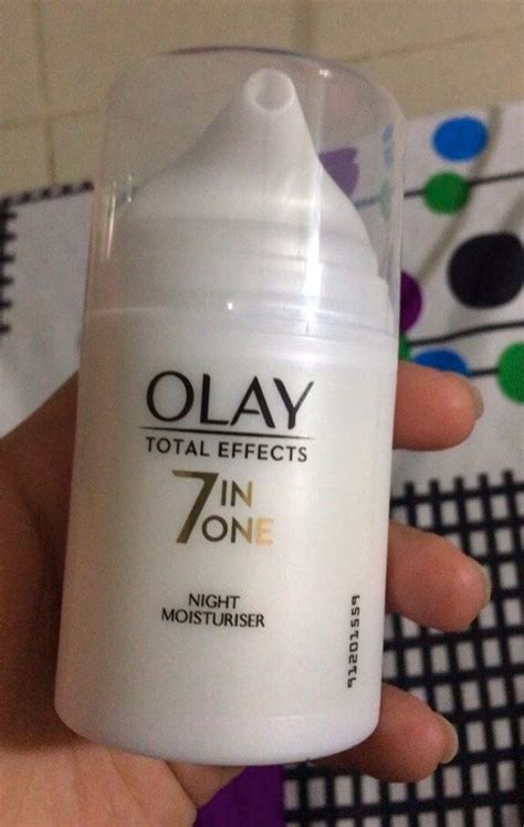 REVIEW kem Olay Total Effects 7 in 1 ban đêm, ban ngày, có tốt .